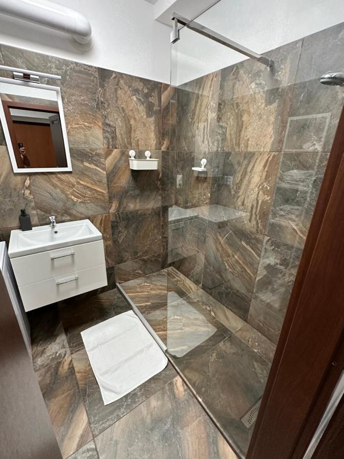 Apartament Medena Old Town With Free Parking Bratysława